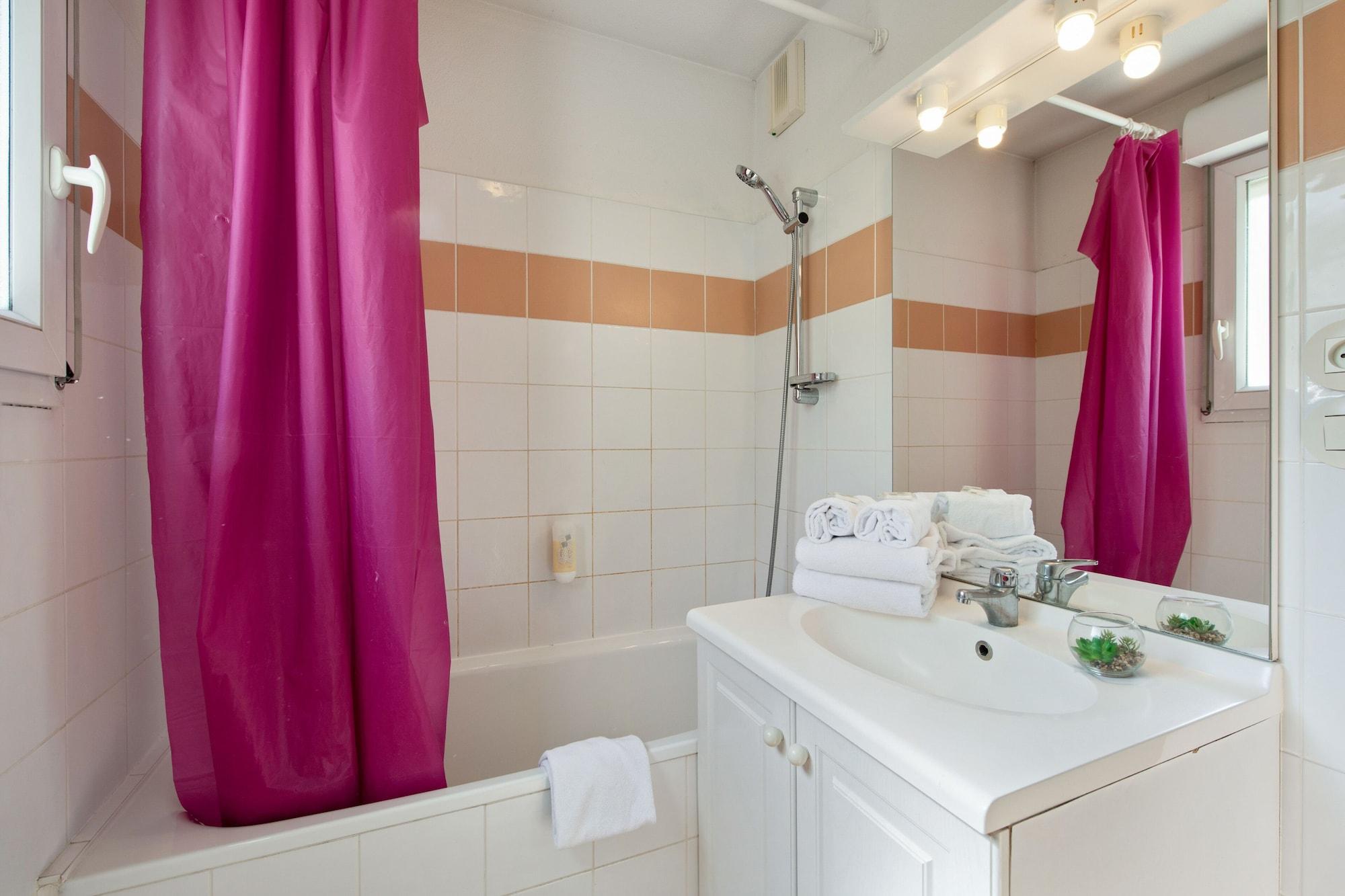Appart'City Classic Dijon - Toison D'Or Ahuy Ngoại thất bức ảnh